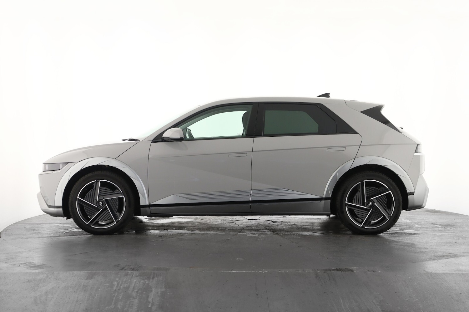 Used Hyundai IONIQ 5 2024 for sale - 77581402: Photo 8