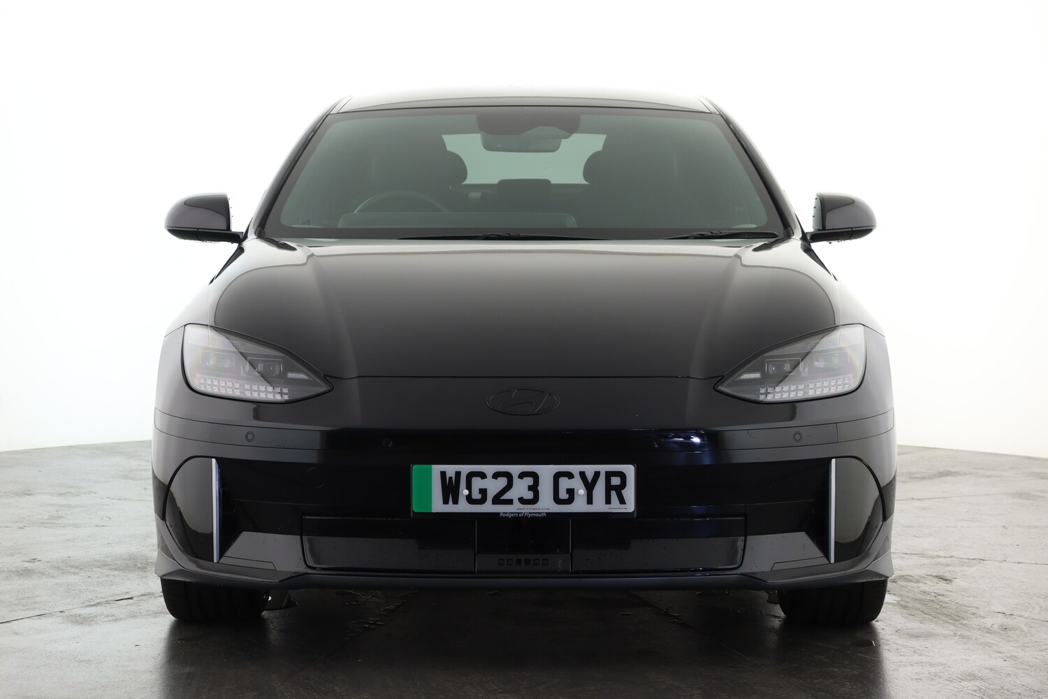 Used Hyundai IONIQ 6 2023 for sale - 76871823: Photo 6