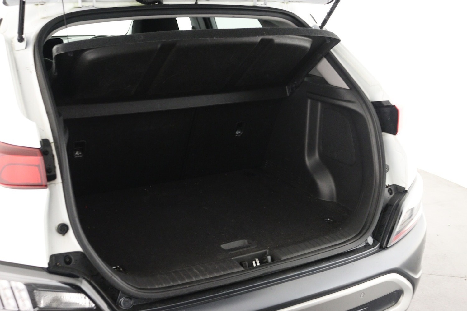 Used Hyundai KONA 2021 for sale - 76874033: Photo 10