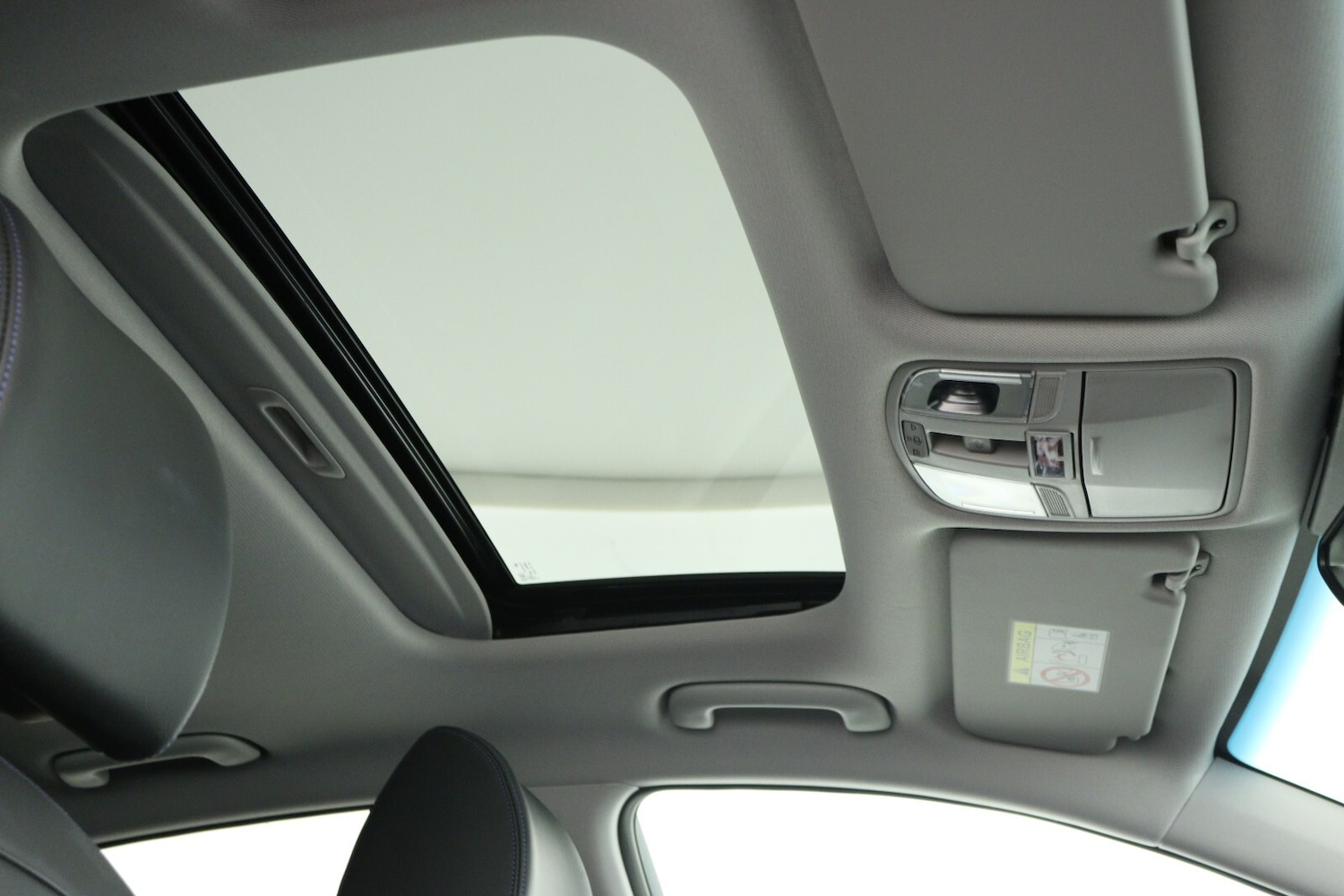 Used Hyundai KONA 2023 for sale - 76033778: Photo 17