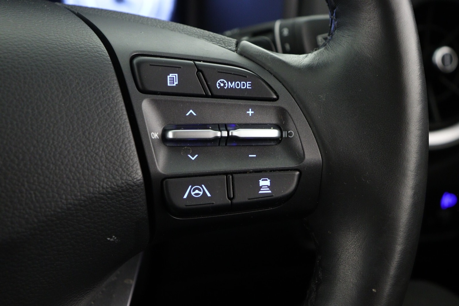 Used Hyundai KONA 2023 for sale - 76033778: Photo 28