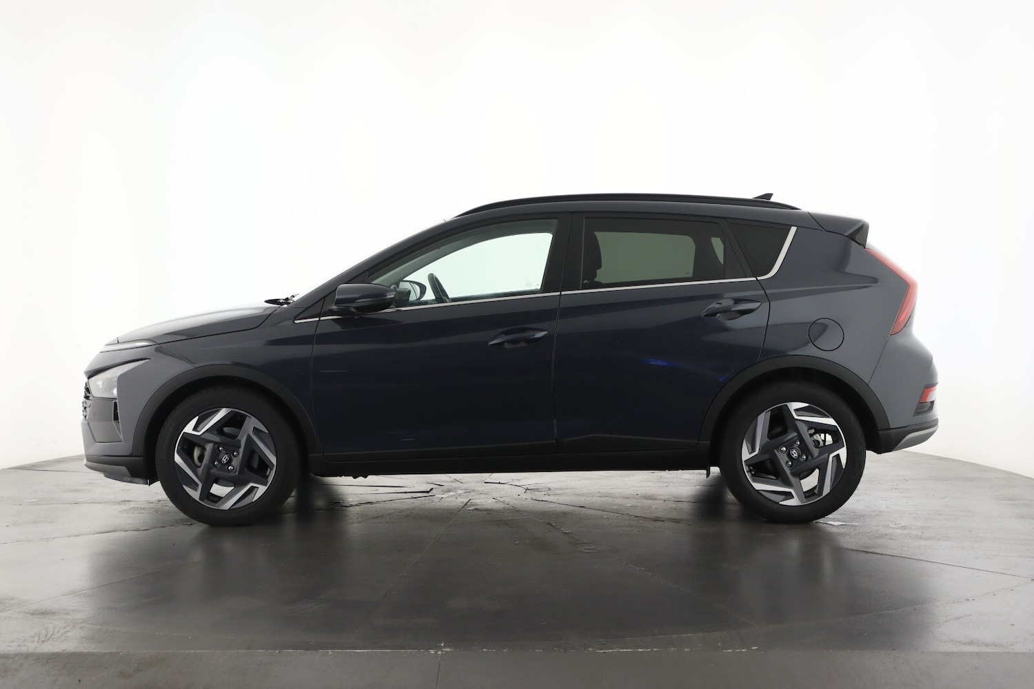 Used Hyundai BAYON 2024 for sale - 76870953: Photo 8