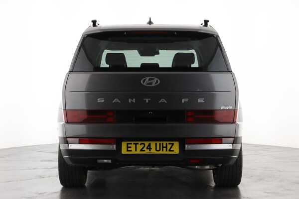 Used Hyundai Santa Fe 2024 for sale - 75775937: Photo 2