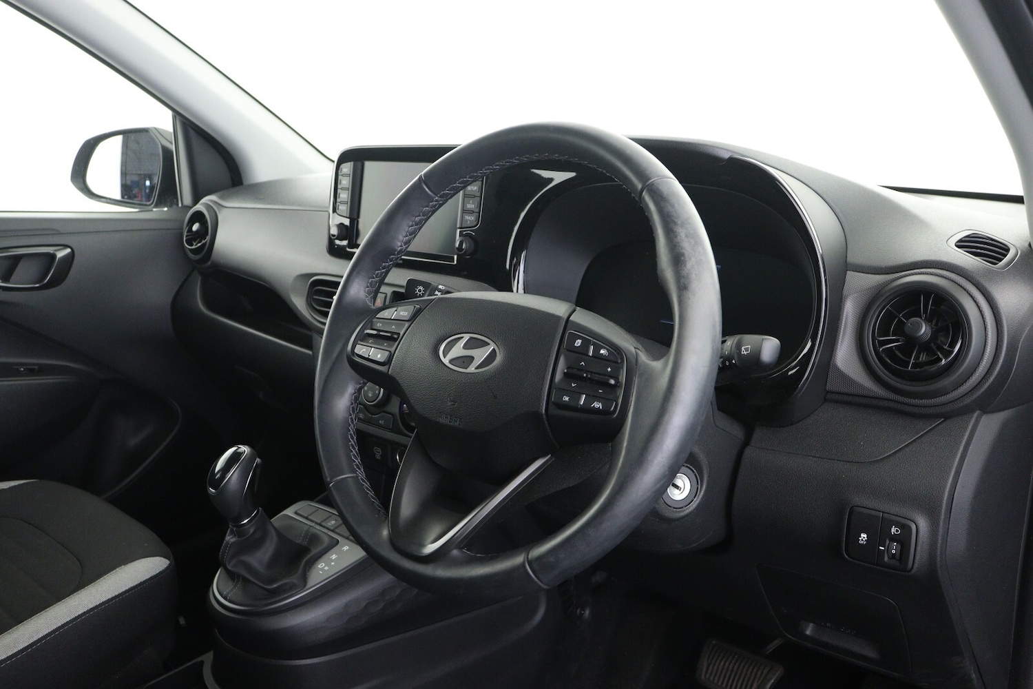 Used Hyundai i10 2024 for sale - 76487424: Photo 14