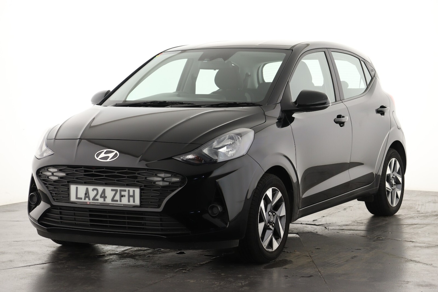 Used Hyundai i10 2024 for sale - 76487424: Photo 7