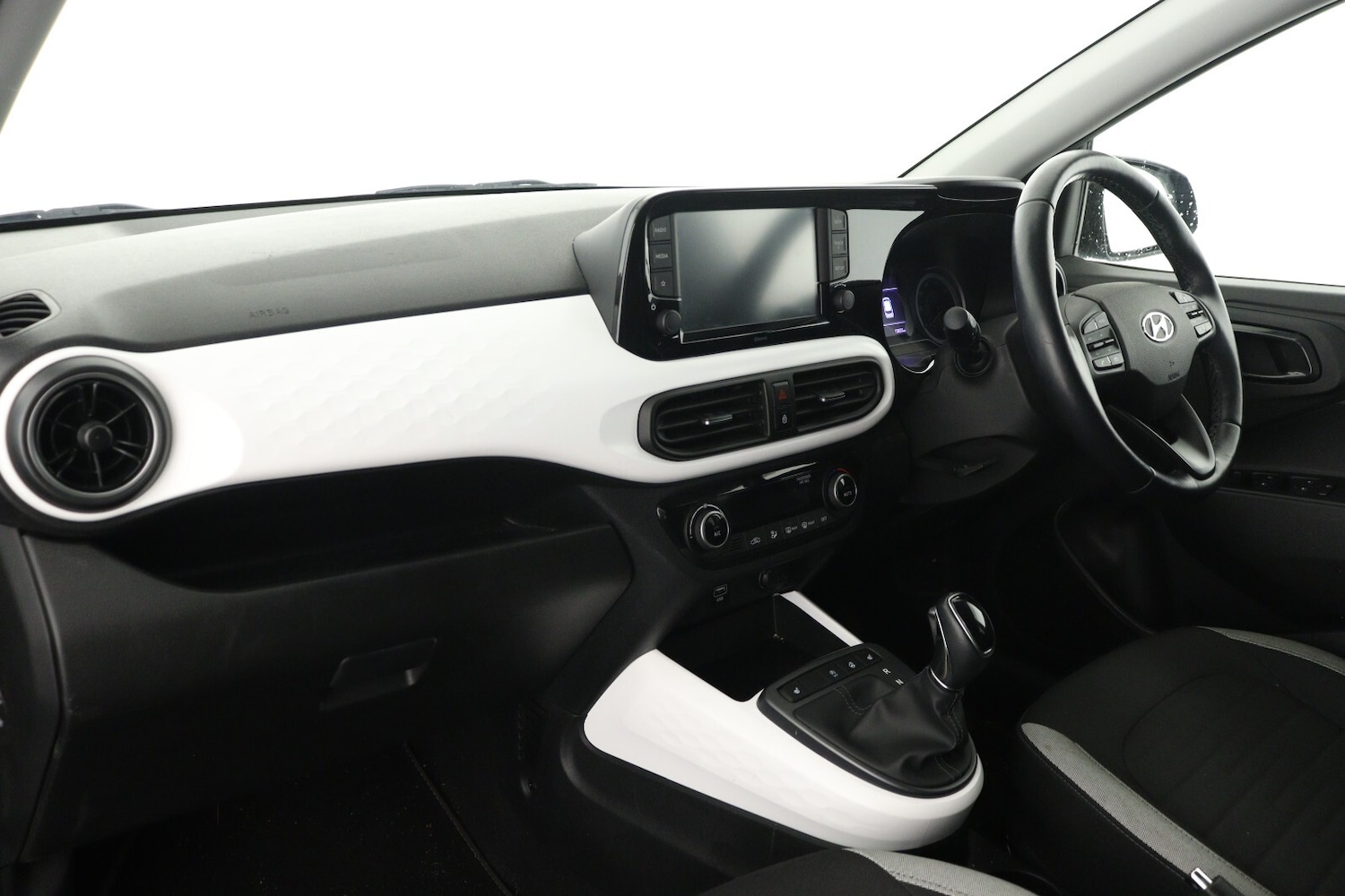 Used Hyundai i10 2022 for sale - 76420476: Photo 12