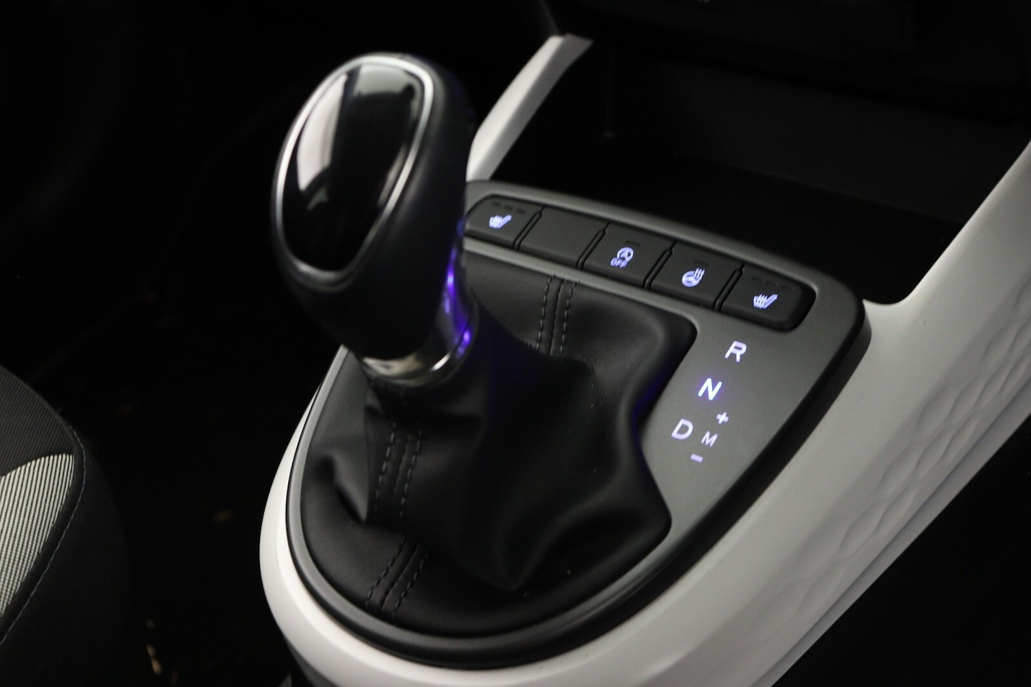 Used Hyundai i10 2022 for sale - 76420476: Photo 21