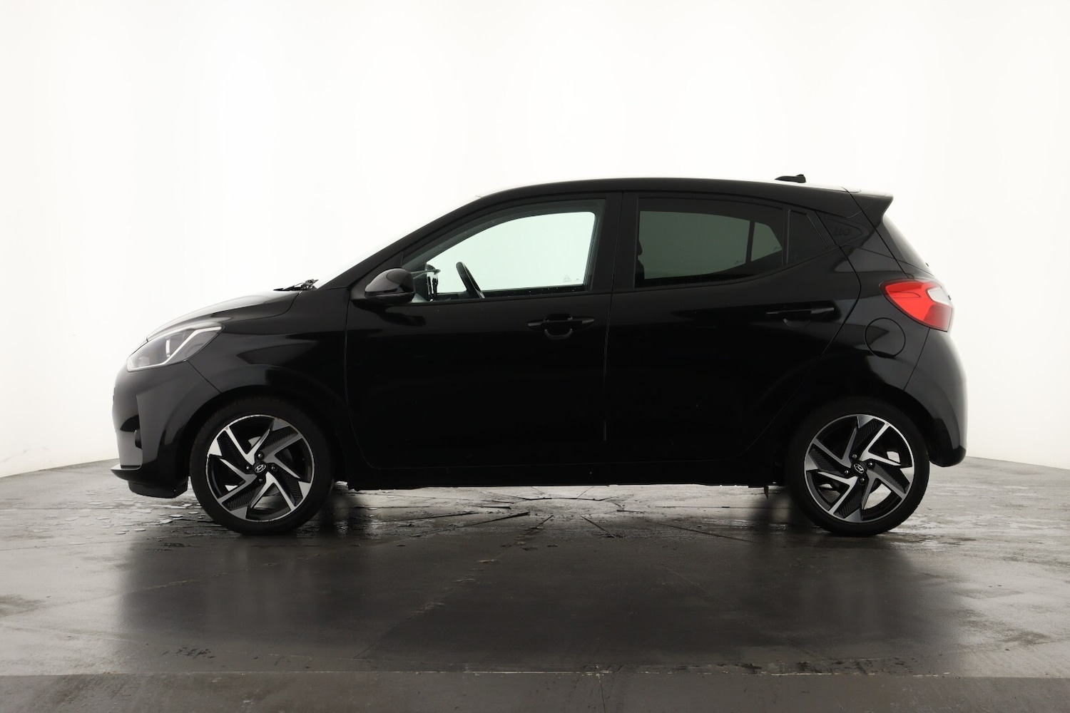 Used Hyundai i10 2022 for sale - 76420476: Photo 8