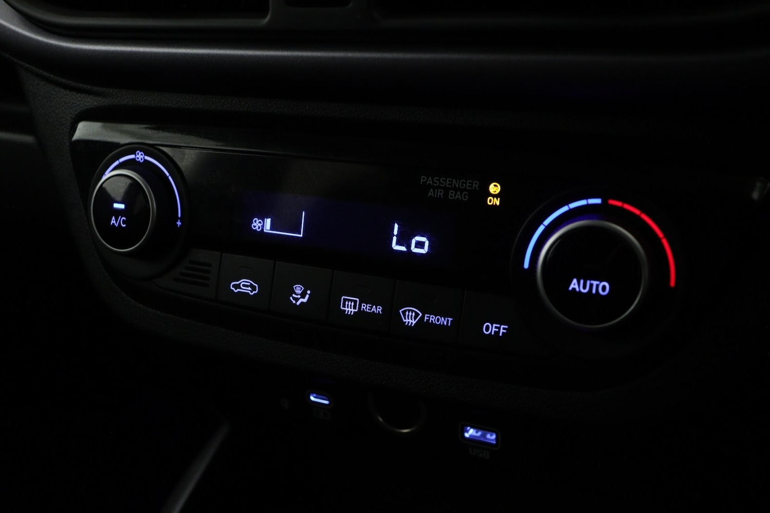 Used Hyundai i10 2024 for sale - 76400752: Photo 19