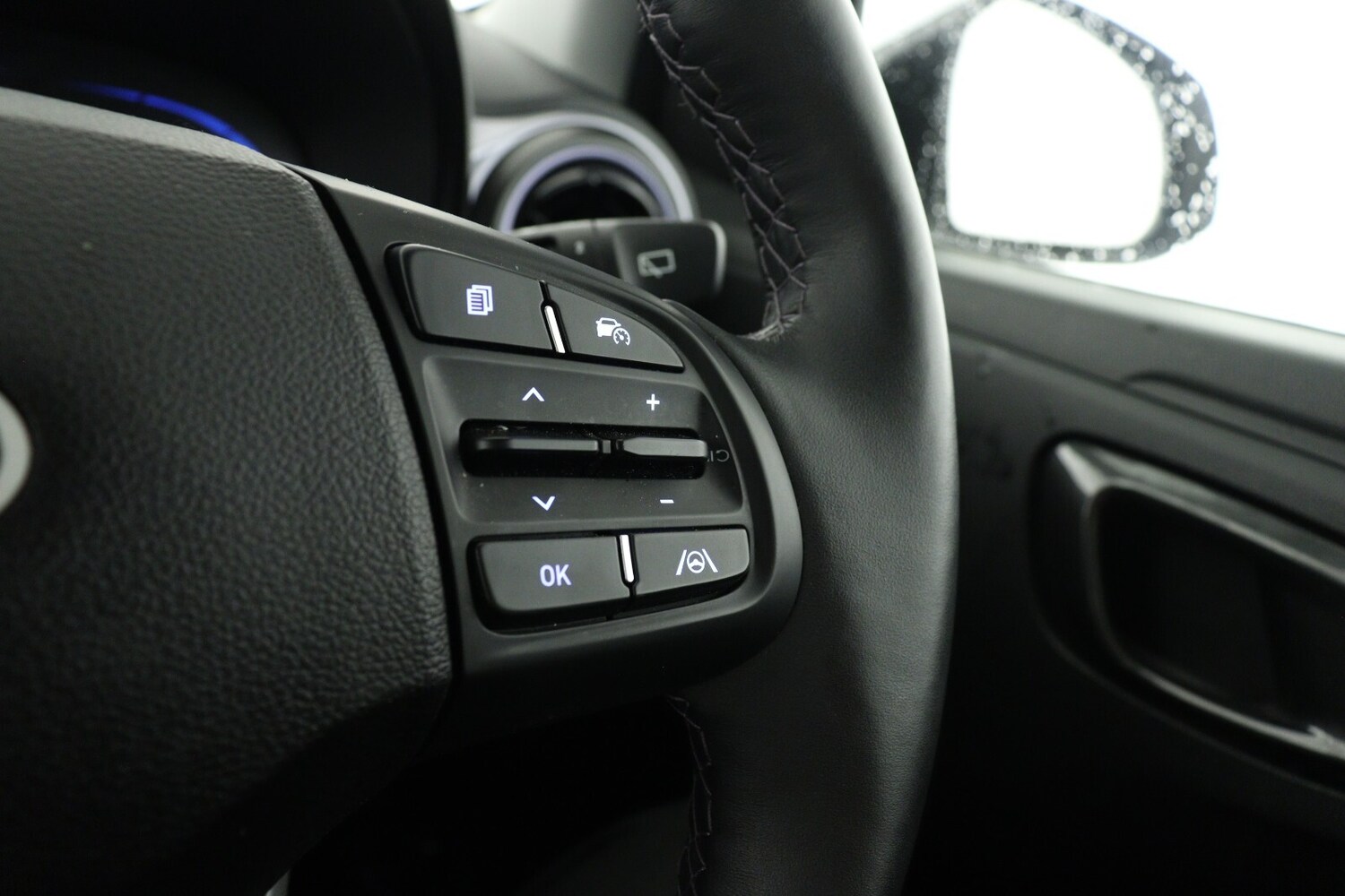 Used Hyundai i10 2024 for sale - 76400752: Photo 22