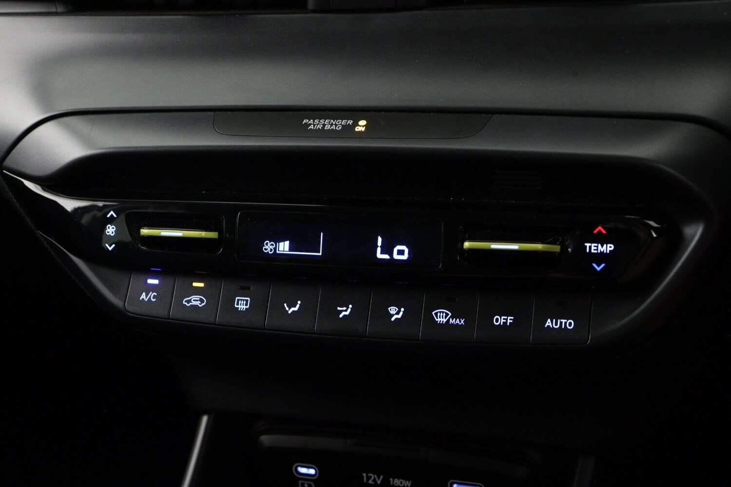 Used Hyundai i20 2024 for sale - 76871851: Photo 21