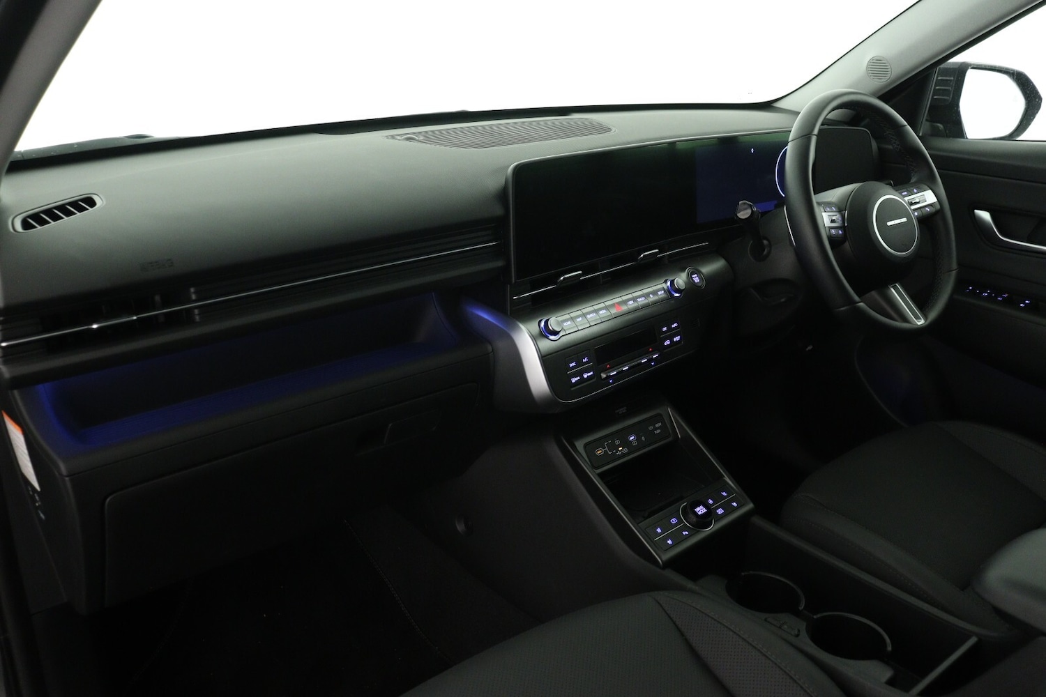 Used Hyundai KONA 2025 for sale - 76321835: Photo 12