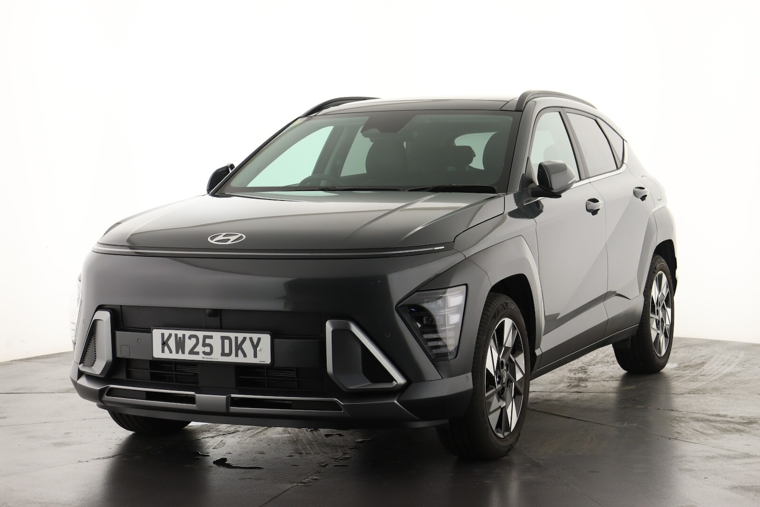 Used Hyundai KONA 2025 for sale - 76321835: Photo 6