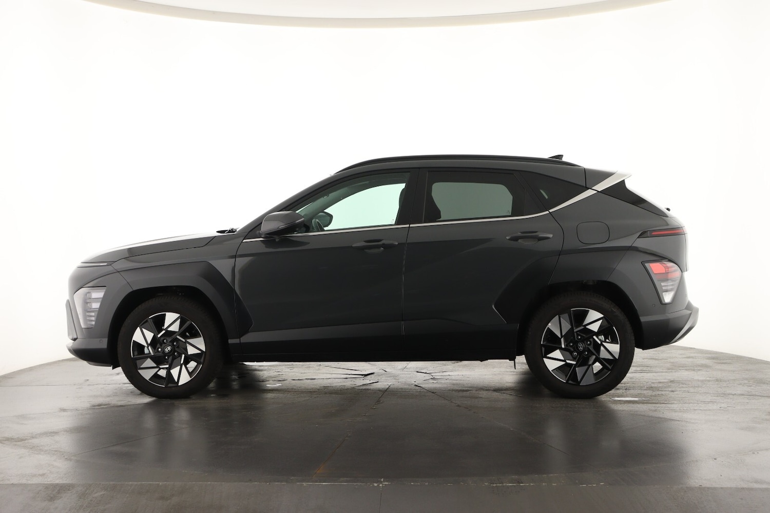 Used Hyundai KONA 2025 for sale - 76321835: Photo 7