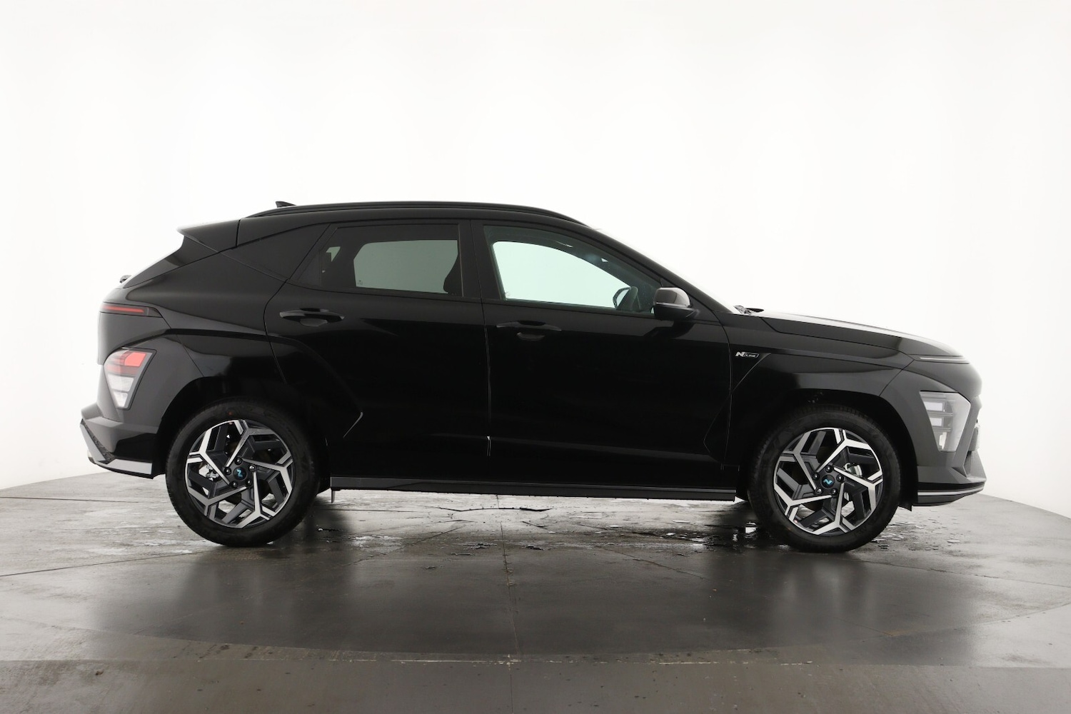 Used Hyundai KONA 2025 for sale - 76615520: Photo 4