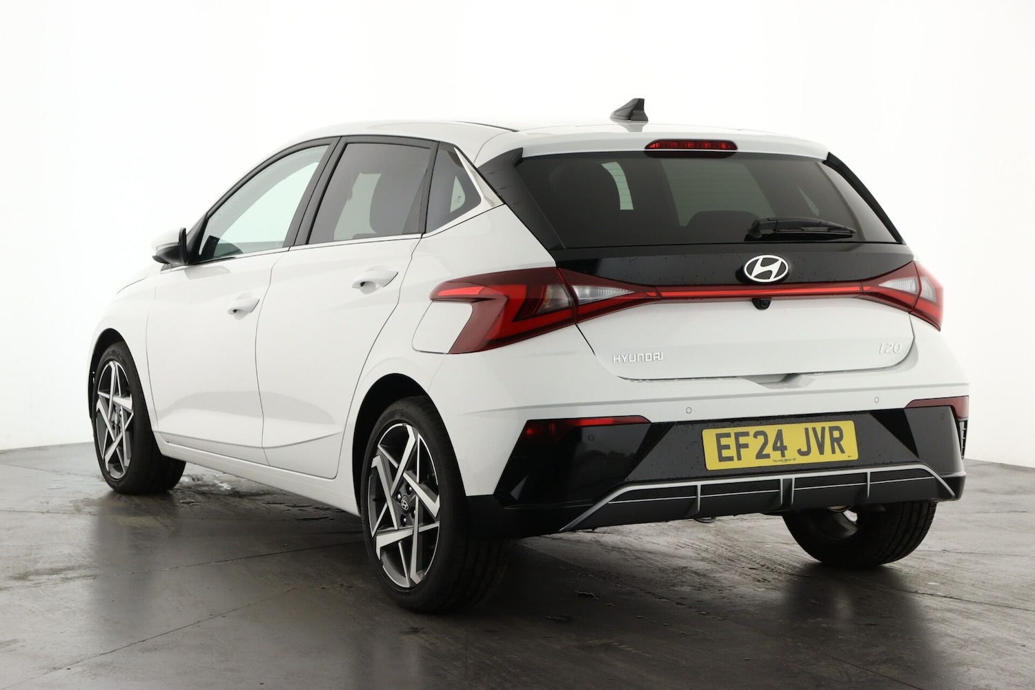 Used Hyundai i20 2024 for sale - 76871853: Photo 9
