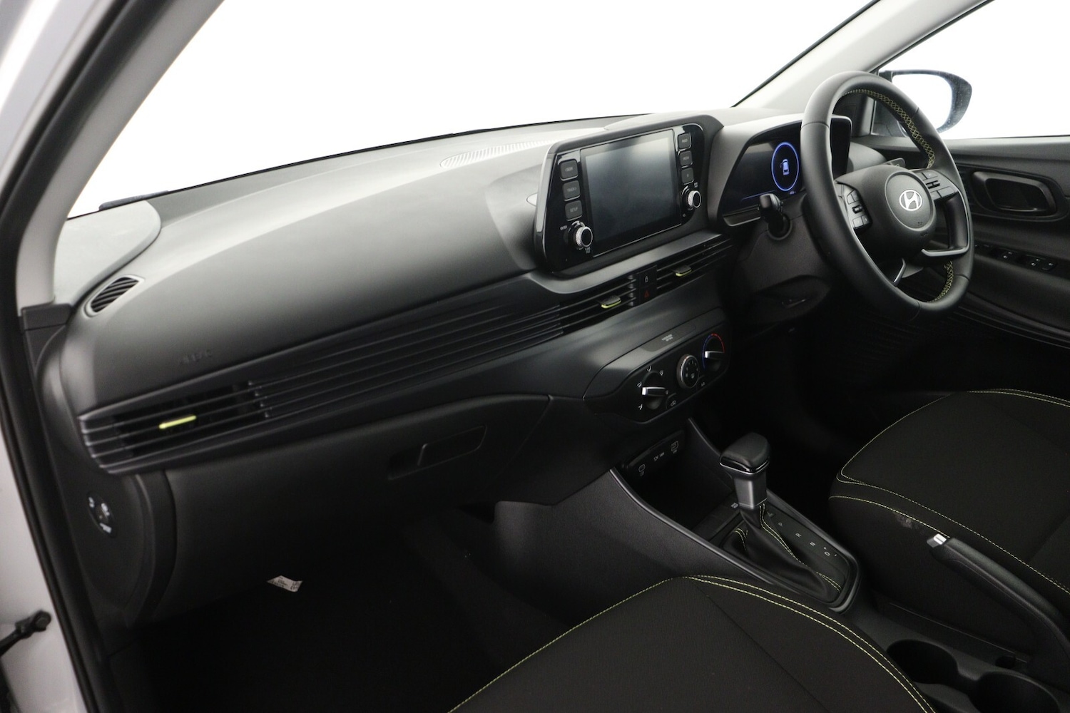 Used Hyundai i20 2024 for sale - 76870040: Photo 11