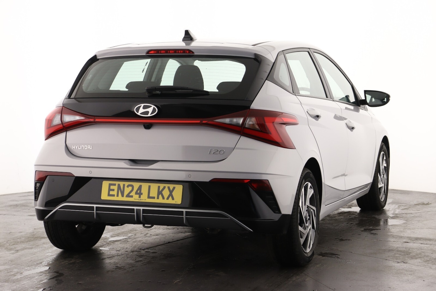 Used Hyundai i20 2024 for sale - 76870040: Photo 3