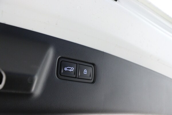 Used Hyundai Santa Fe 2025 for sale - 75843938: Photo 11