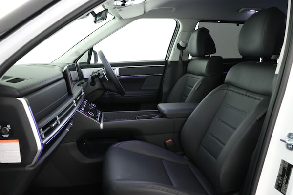 Used Hyundai Santa Fe 2025 for sale - 75843938: Photo 12