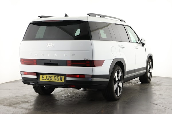 Used Hyundai Santa Fe 2025 for sale - 75843938: Photo 3
