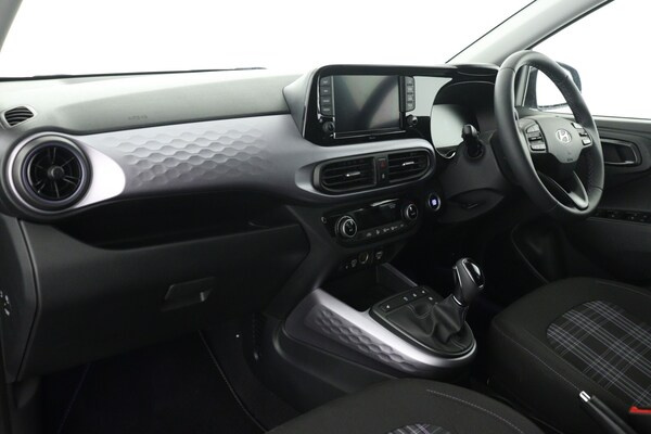 Used Hyundai i10 2024 for sale - 75796849: Photo 11