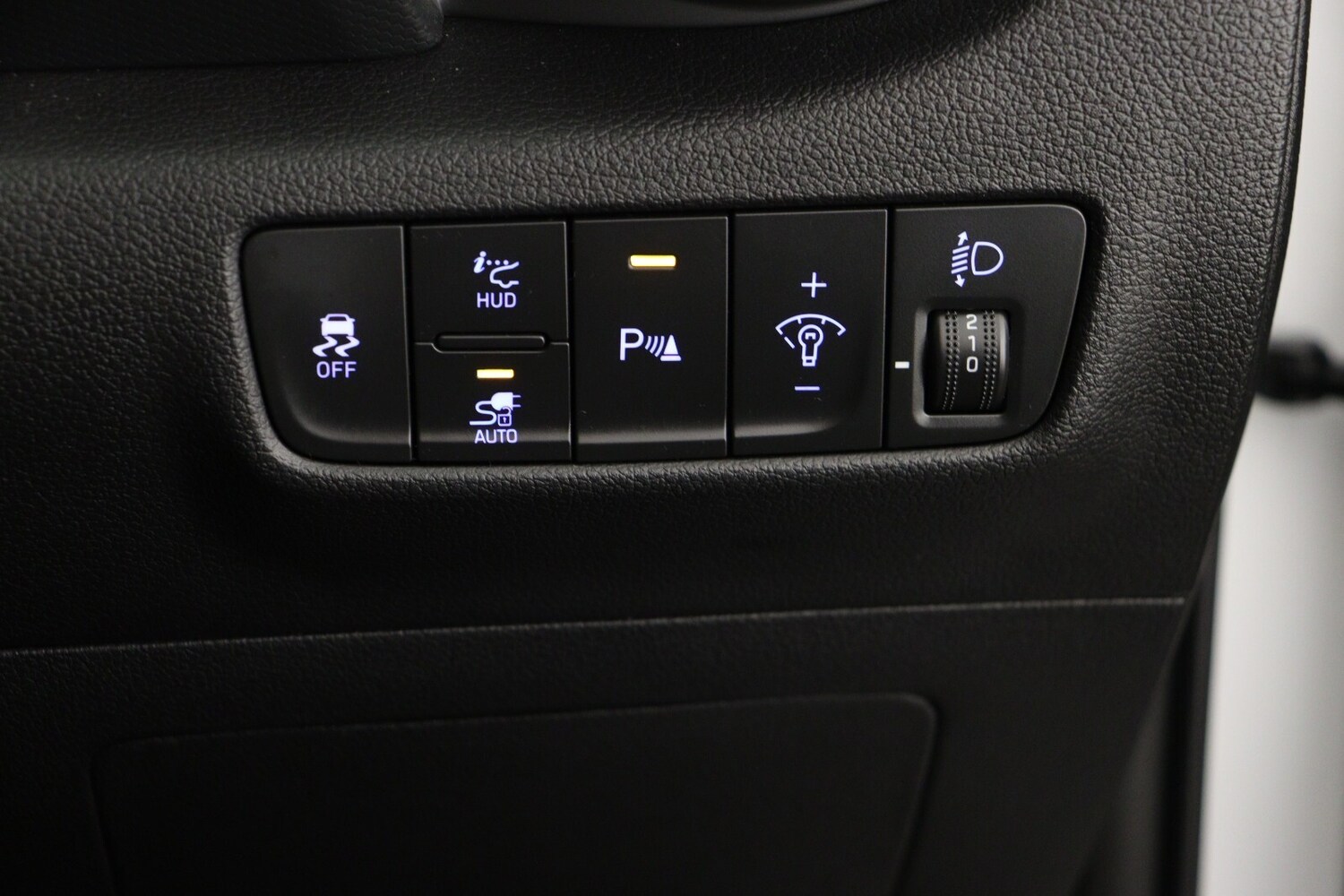 Used Hyundai KONA 2023 for sale - 77504248: Photo 29