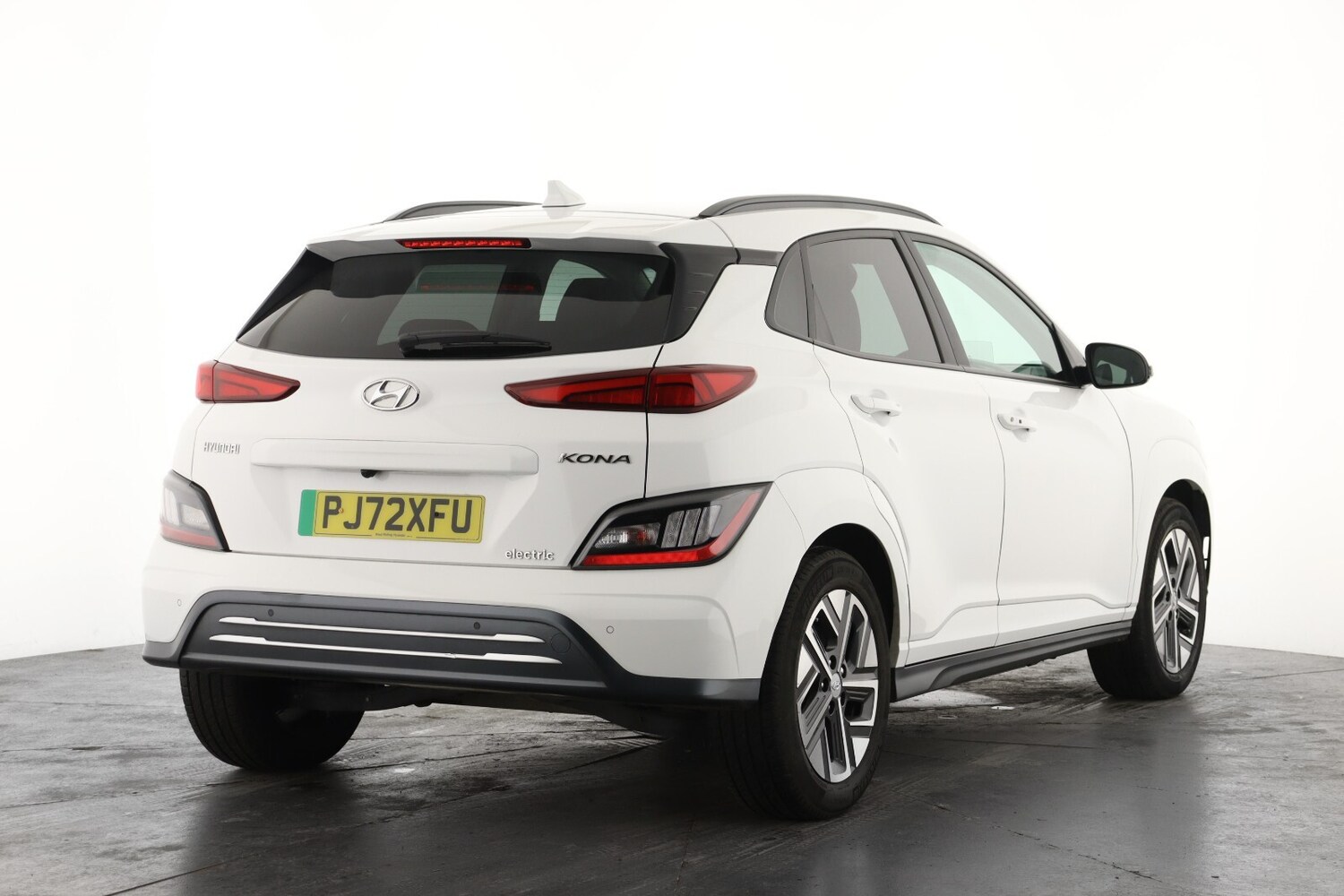 Used Hyundai KONA 2023 for sale - 77504248: Photo 3