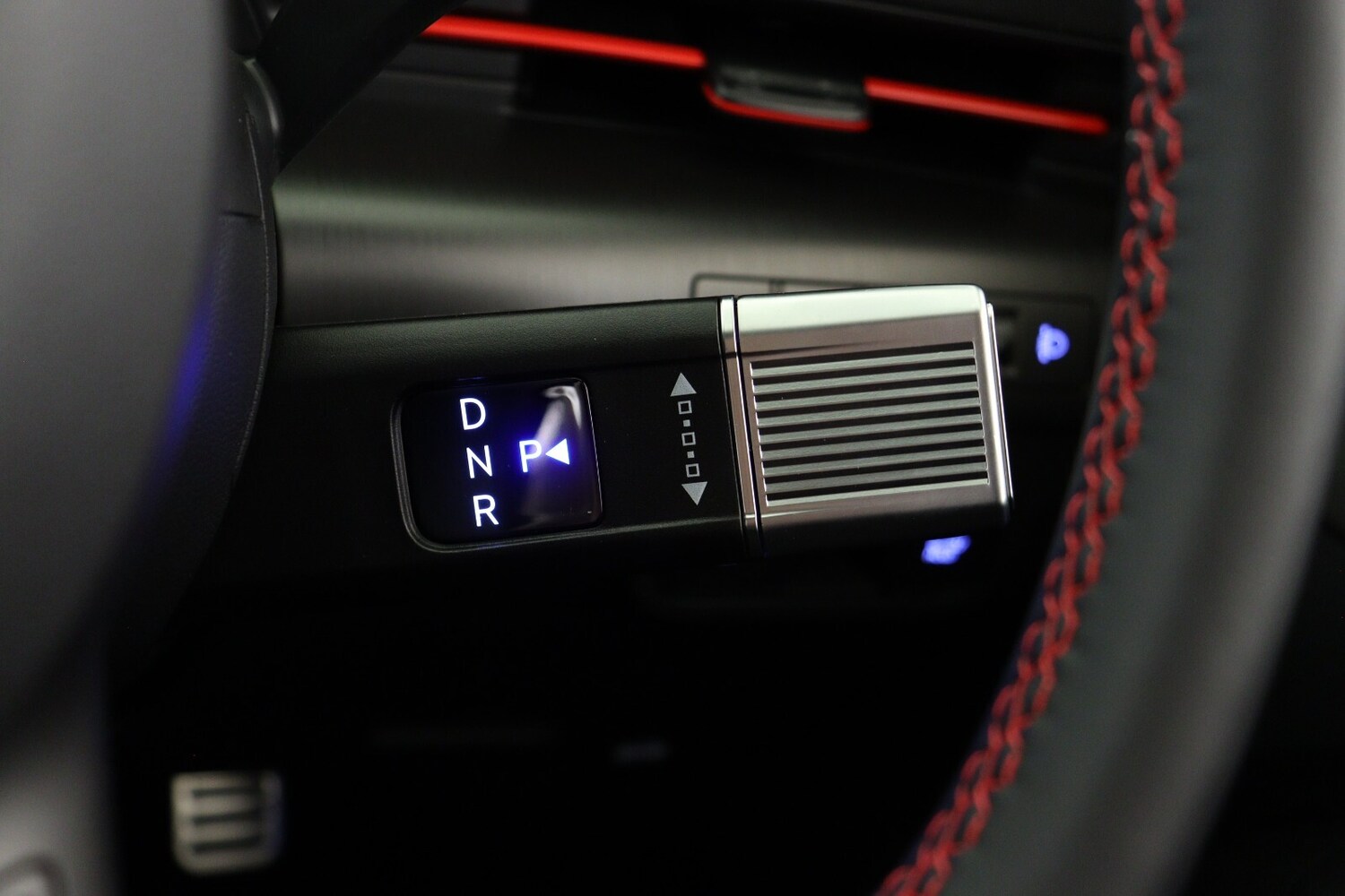 Used Hyundai KONA 2025 for sale - 76908015: Photo 31