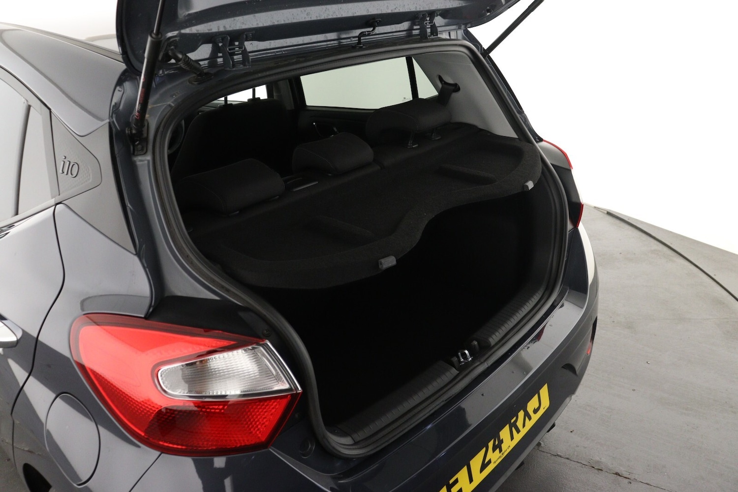 Used Hyundai i10 2024 for sale - 76567932: Photo 10