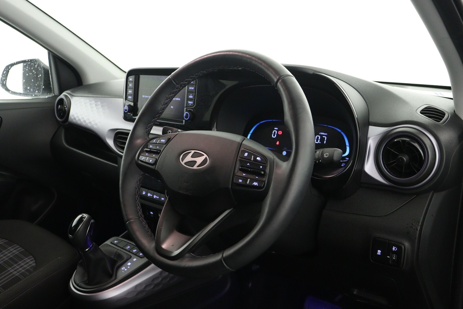 Used Hyundai i10 2024 for sale - 76870289: Photo 14