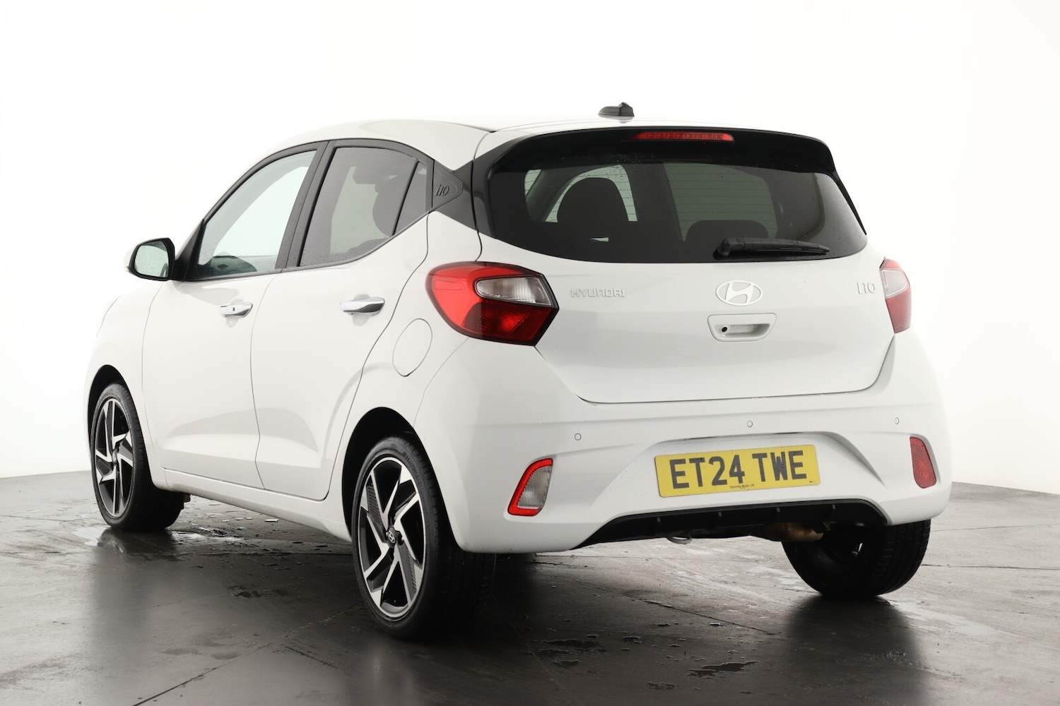 Used Hyundai i10 2024 for sale - 76870289: Photo 9
