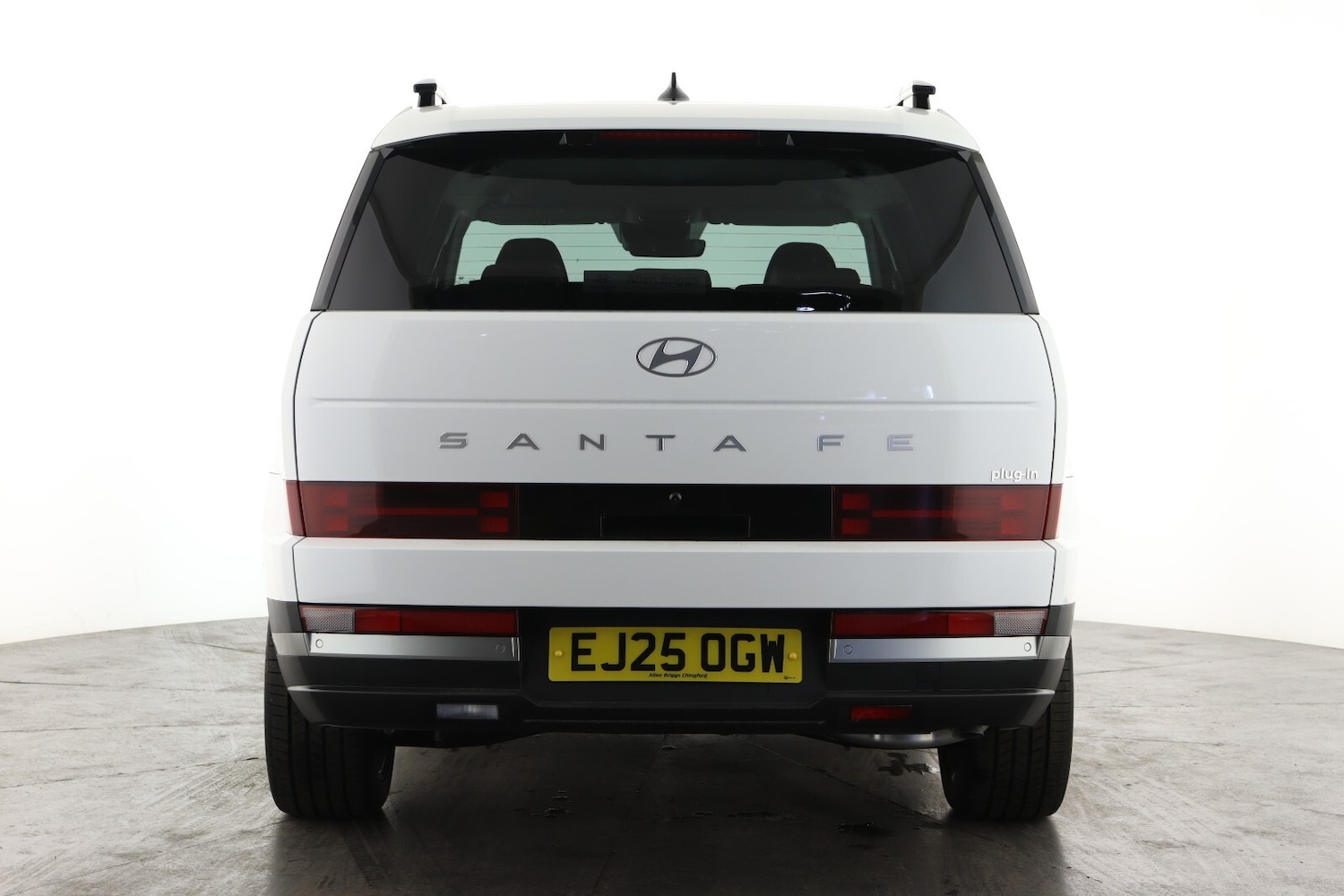 Used Hyundai Santa Fe 2025 for sale - 76871305: Photo 2