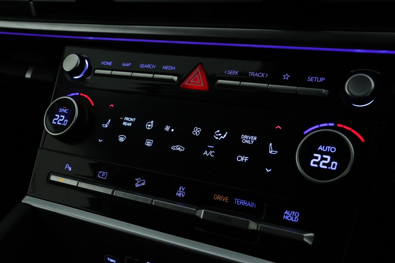 Used Hyundai Santa Fe 2025 for sale - 76871305: Photo 21