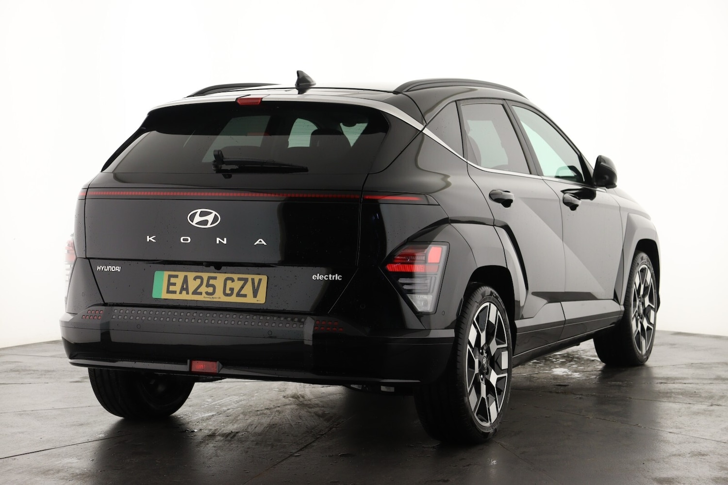 Used Hyundai KONA 2025 for sale - 78014423: Photo 3