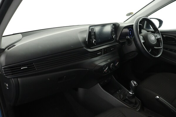 Used Hyundai i20 2021 for sale - 76217179: Photo 11