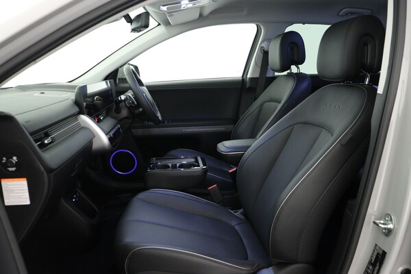 Used Hyundai IONIQ 5 2024 for sale - 76302430: Photo 12