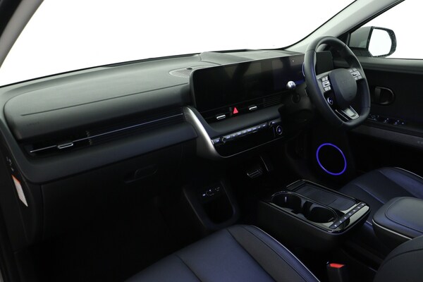 Used Hyundai IONIQ 5 2024 for sale - 76302430: Photo 13