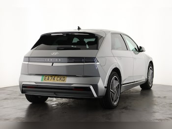 Used Hyundai IONIQ 5 2024 for sale - 76302430: Photo 3