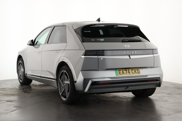 Used Hyundai IONIQ 5 2024 for sale - 76302430: Photo 9