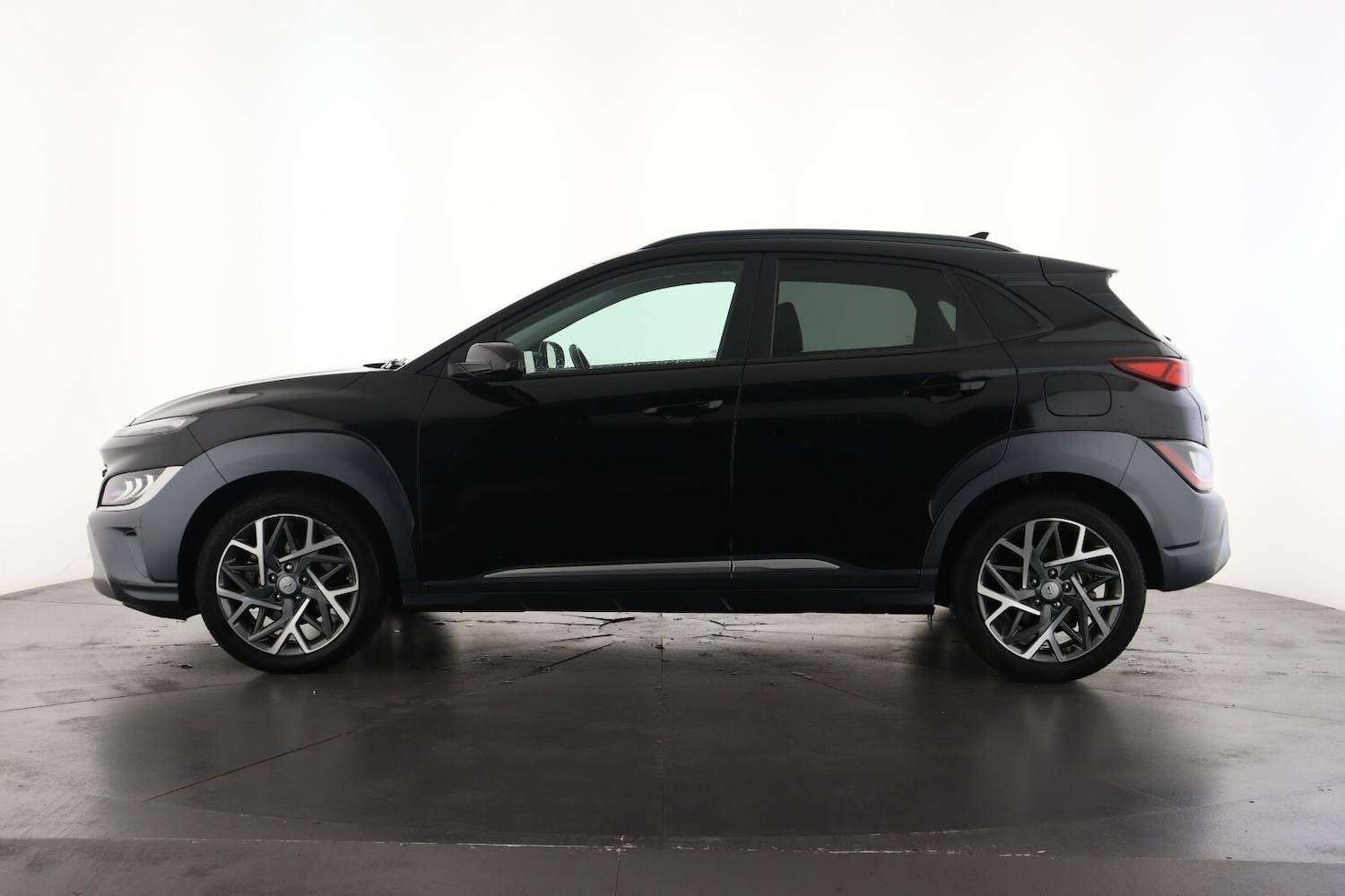 Used Hyundai KONA 2022 for sale - 76872910: Photo 8