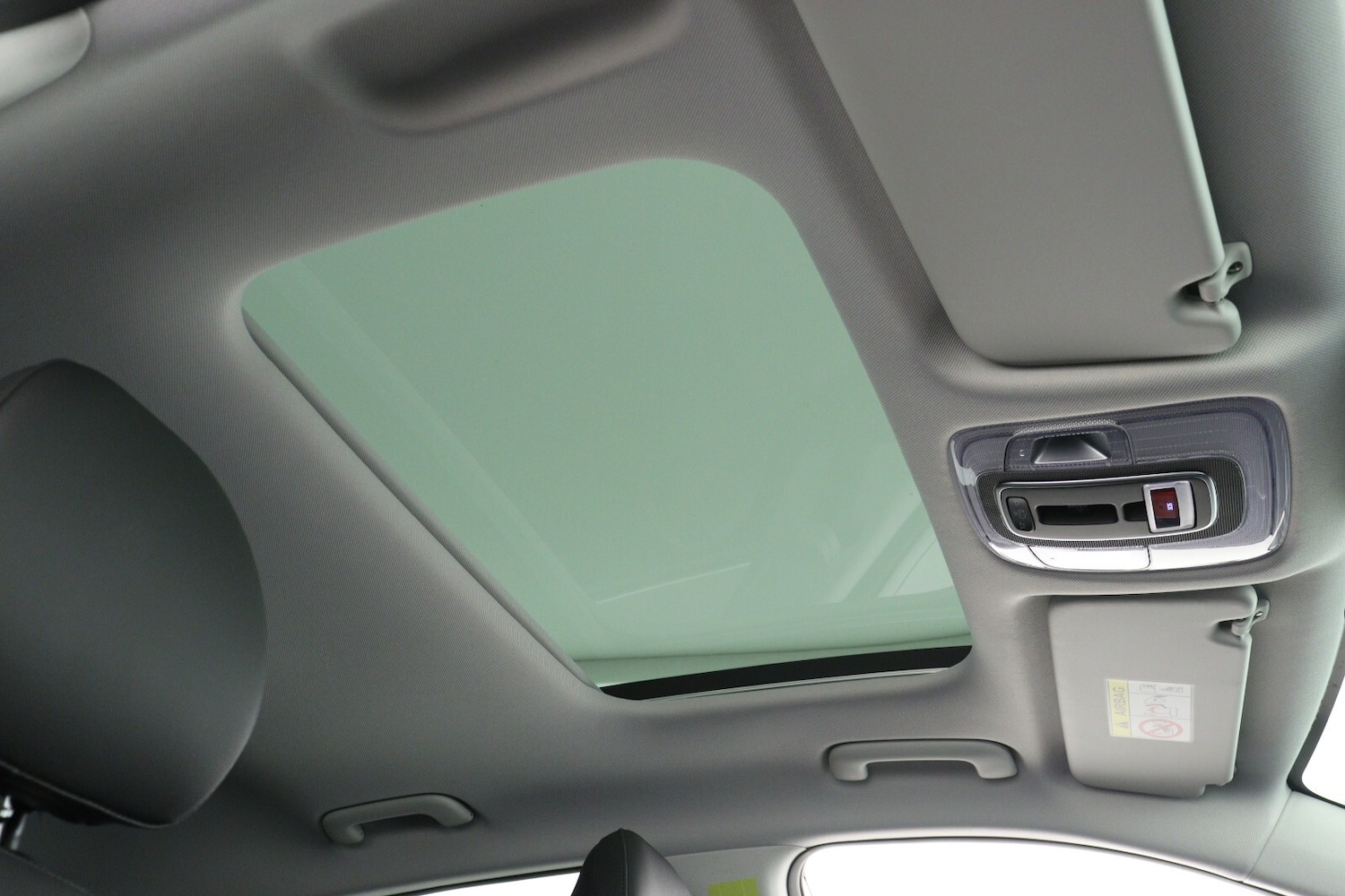 Used Hyundai KONA 2025 for sale - 76870681: Photo 17