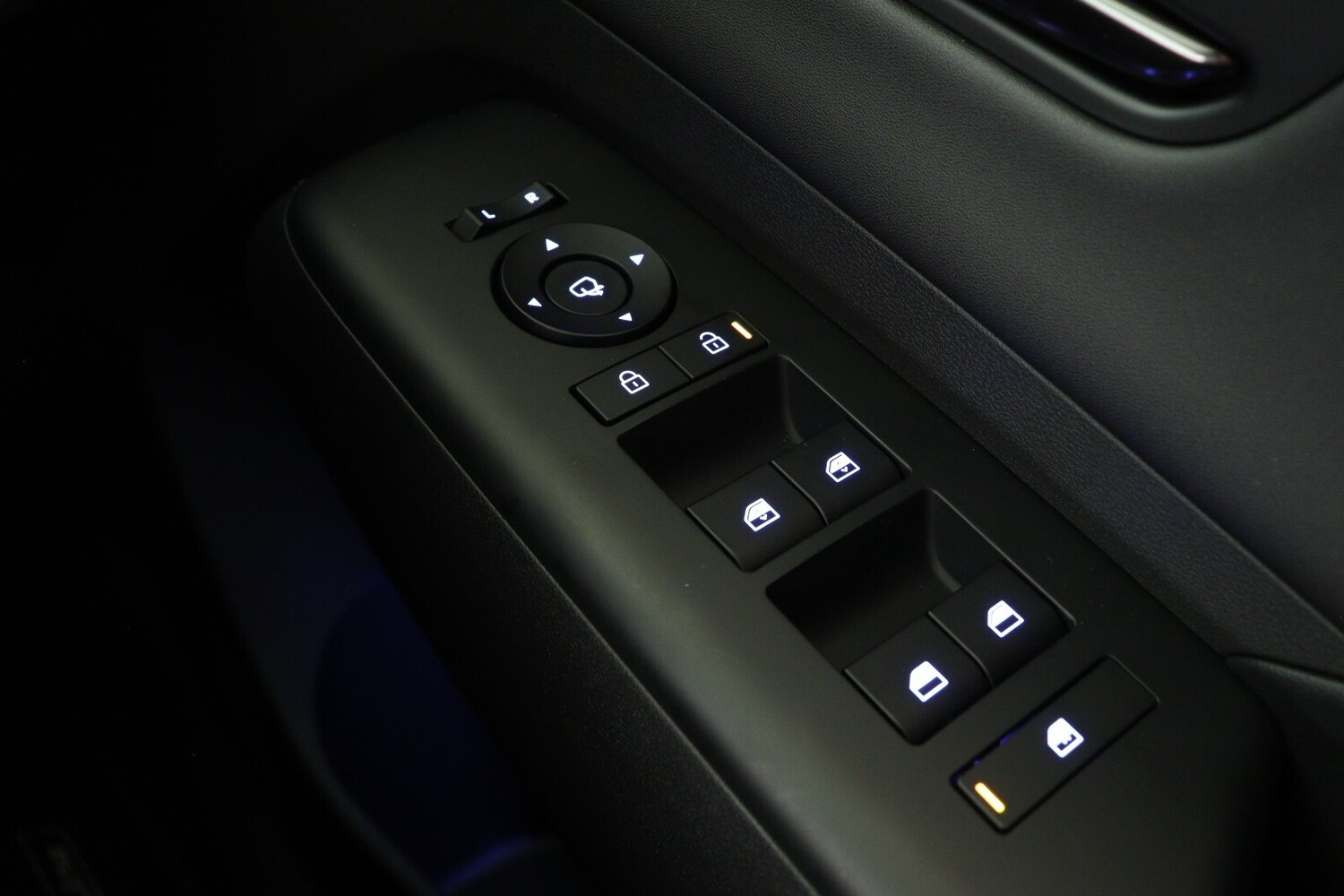 Used Hyundai KONA 2024 for sale - 77640708: Photo 32