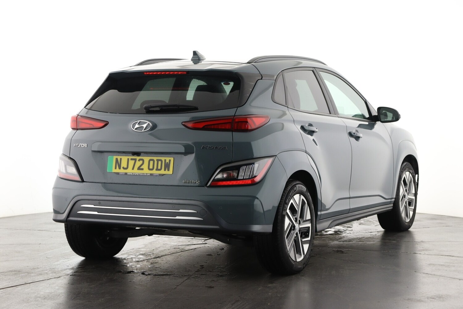 Used Hyundai KONA 2022 for sale - 76870572: Photo 3