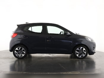 Used Hyundai i10 2025 for sale - 76872006: Photo