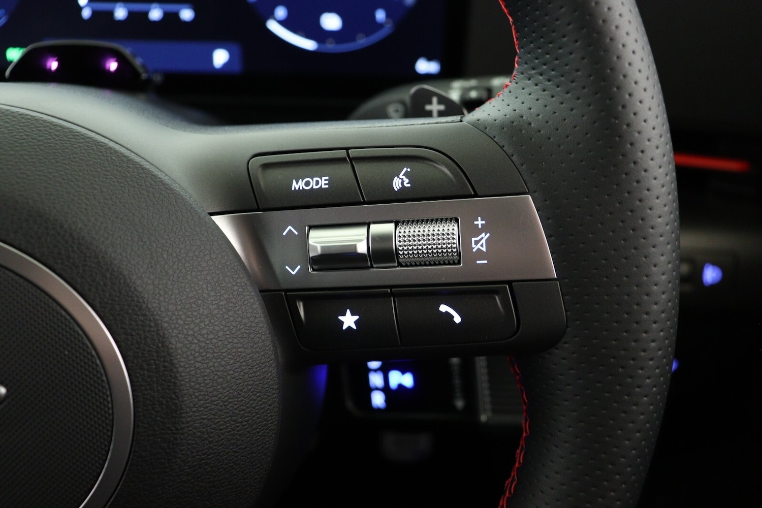 Used Hyundai KONA 2025 for sale - 76615102: Photo 28