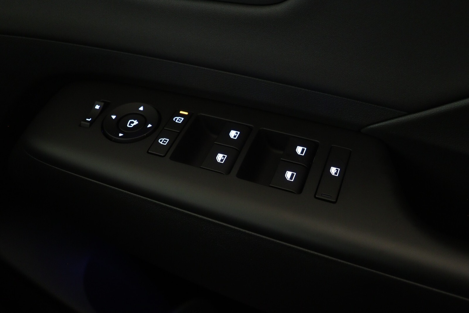 Used Hyundai KONA 2025 for sale - 76615102: Photo 31