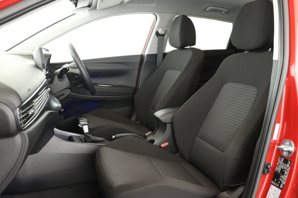 Used Hyundai i20 2023 for sale - 76265589: Photo 11