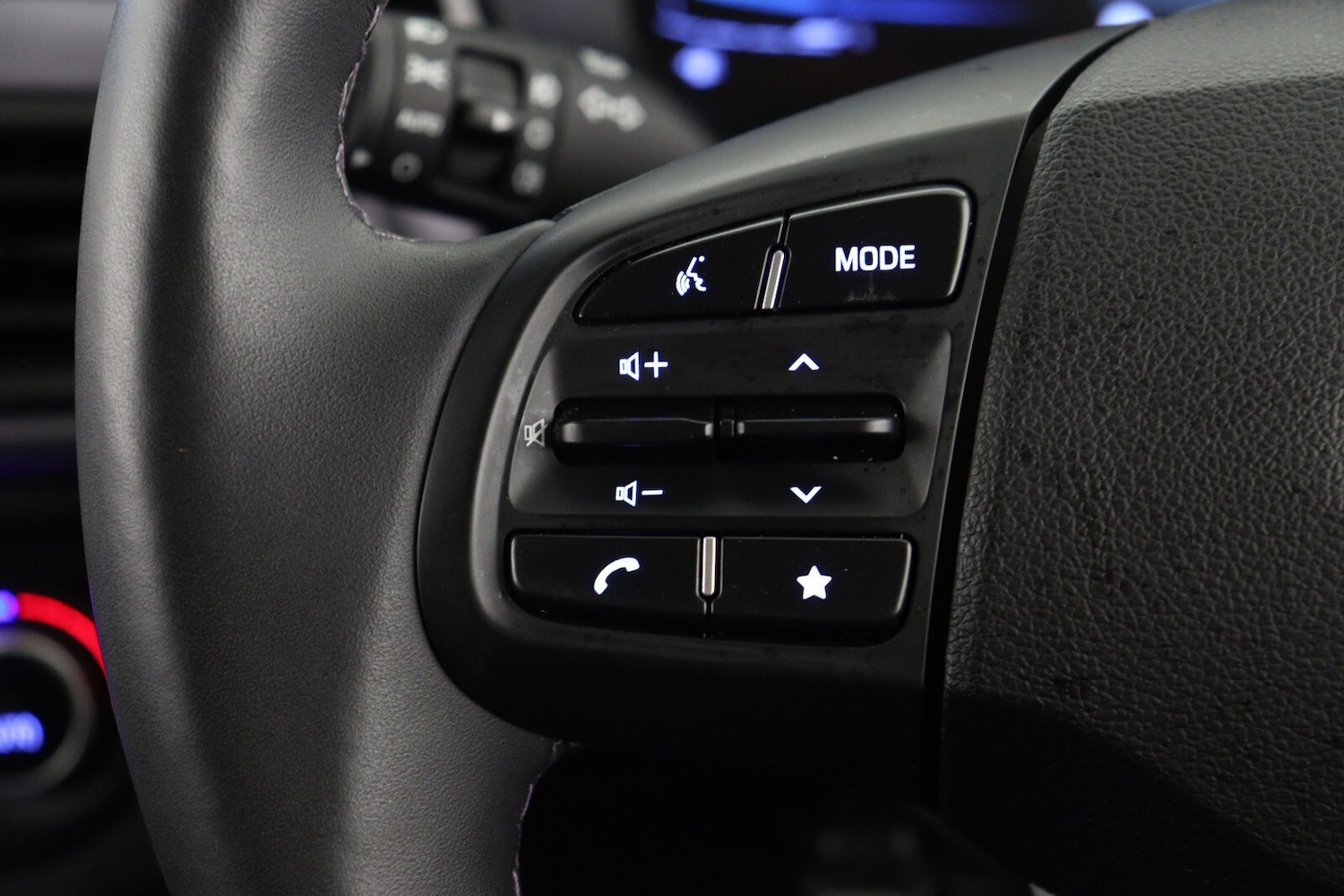 Used Hyundai i10 2024 for sale - 76652684: Photo 23