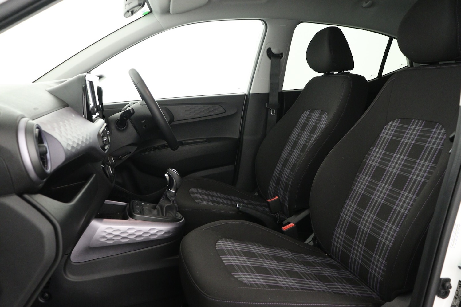 Used Hyundai i10 2025 for sale - 76104283: Photo 11